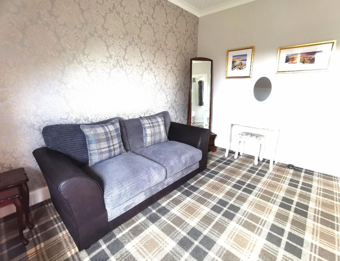 The Knowe Guest House Callander Dış mekan fotoğraf